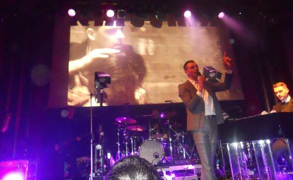 HURTS BARCELONA 12-2-2011