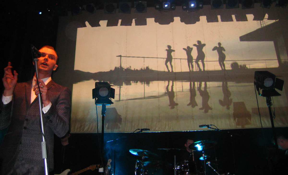 HURTS BARCELONA 12-2-2011