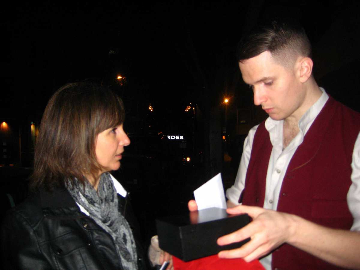 HURTS BARCELONA 12-2-2011