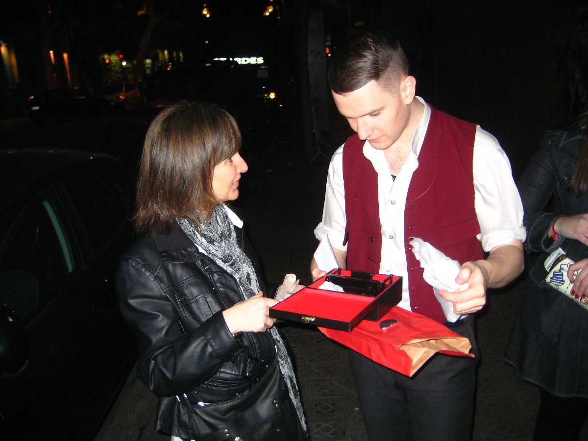 HURTS BARCELONA 12-2-2011