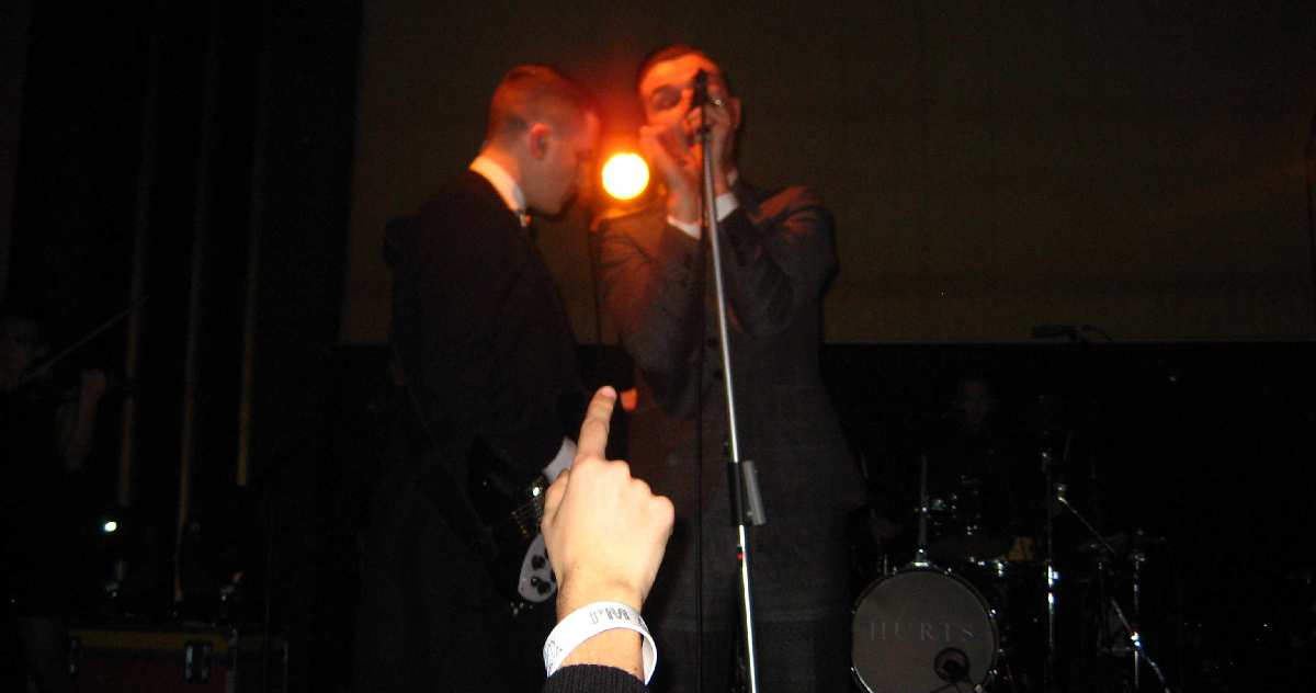 HURTS BARCELONA 12-2-2011