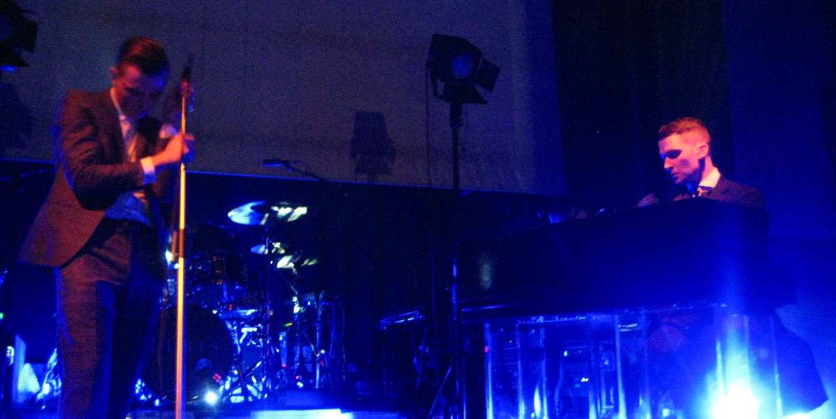 HURTS BARCELONA 12-2-2011