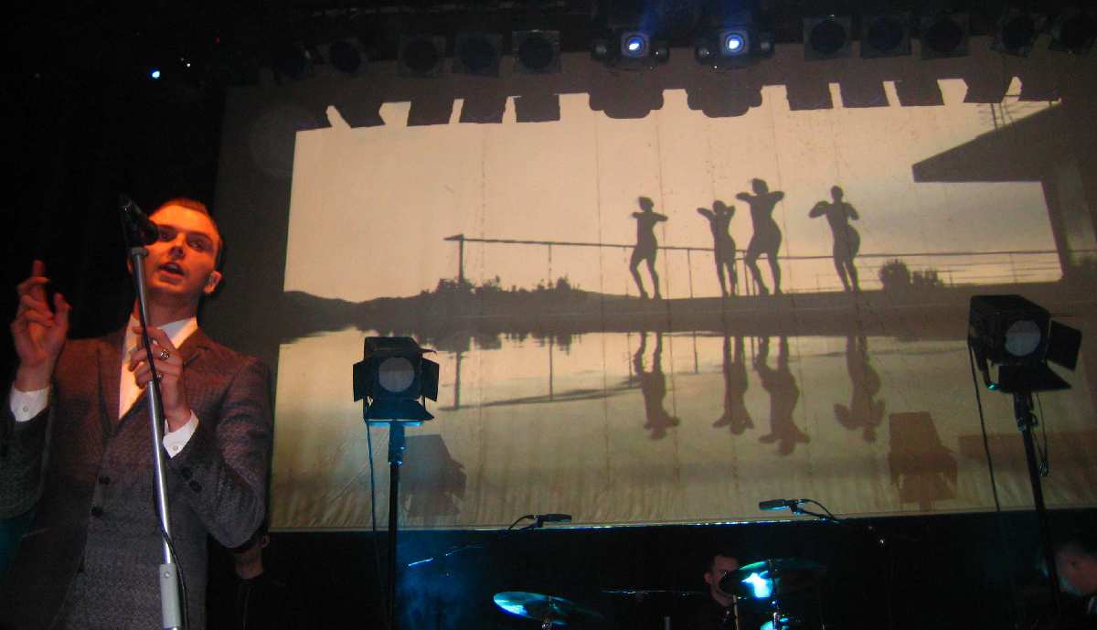 HURTS BARCELONA 12-2-2011