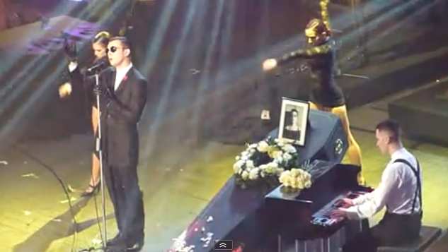 HURTS NME AWARS 2011 ABSOLUTE RADIO