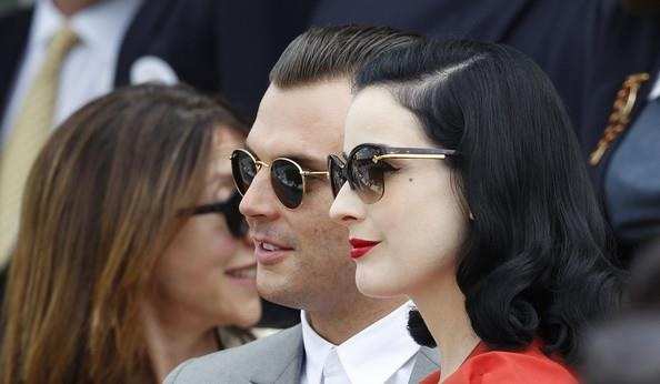 THEO & DITA